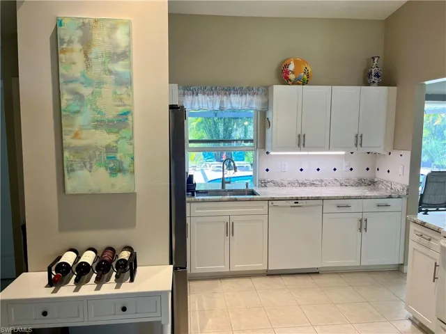 3330 Se 1st Ave, Cape Coral, Florida 33904