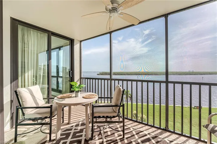 4253 Bay Beach Ln # C3, Fort Myers Beach, Florida 33931