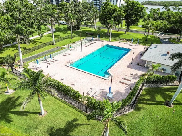 4253 Bay Beach Ln # C3, Fort Myers Beach, Florida 33931
