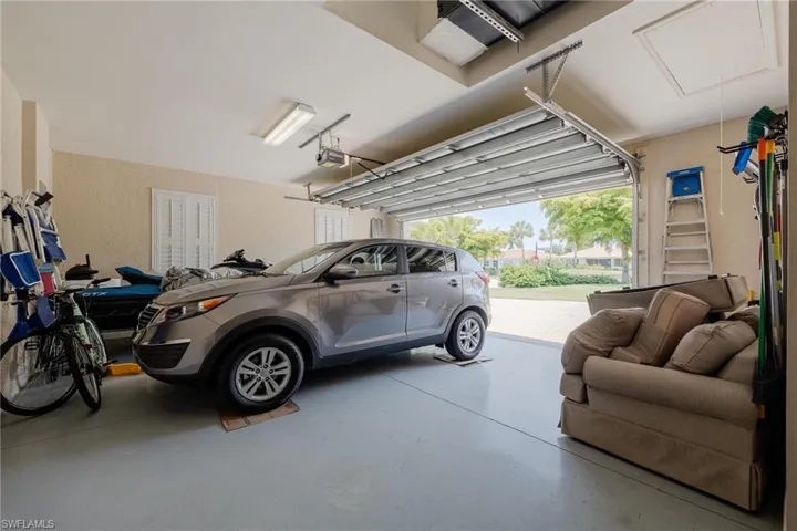 Oversized garage