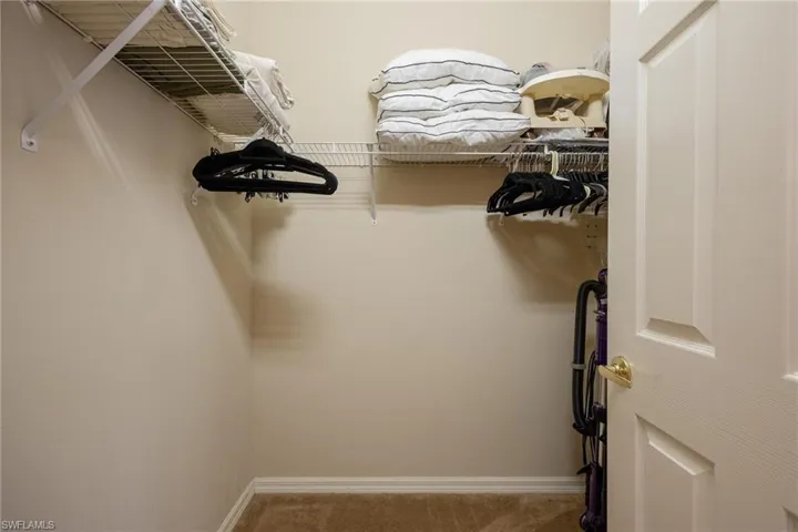Walk in closet