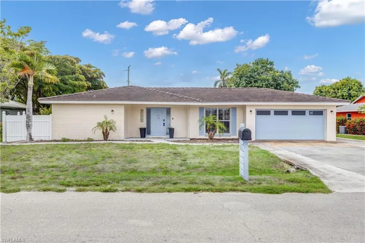 2112 Harvard Ave, Fort Myers, Florida 33907