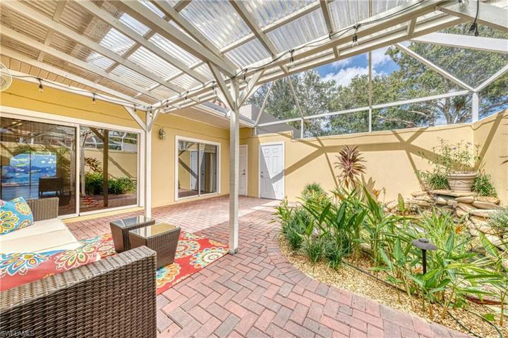 Screened in courtyard