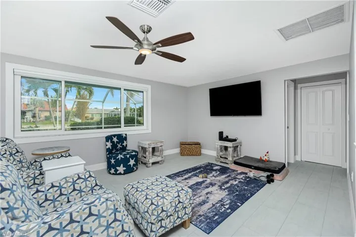 Living room with ceiling fan