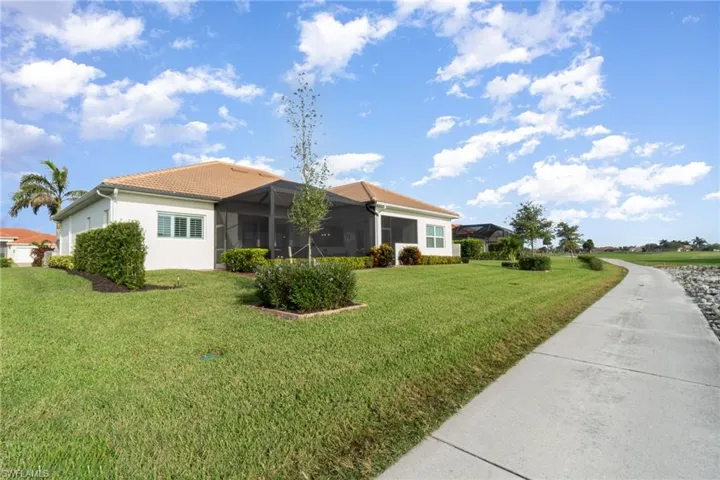 18728  Ensenada  DR, Naples, FL 34114