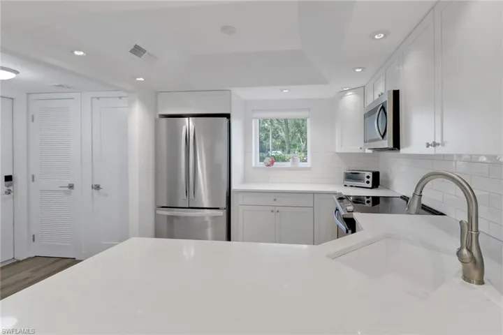 1510  Oyster Catcher  PT, Naples, FL 34105