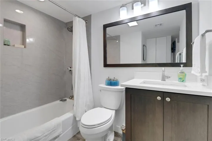1510  Oyster Catcher  PT, Naples, FL 34105