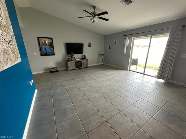 828 Sea Urchin CIR, FORT MYERS FL 33913