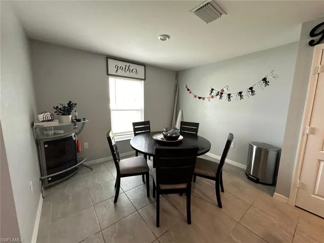 828 Sea Urchin CIR, FORT MYERS FL 33913