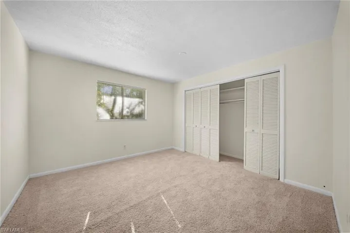 219 46th Ter, Cape Coral, Florida 33904