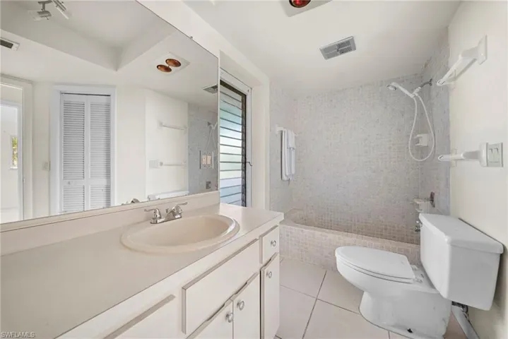 219 46th Ter, Cape Coral, Florida 33904