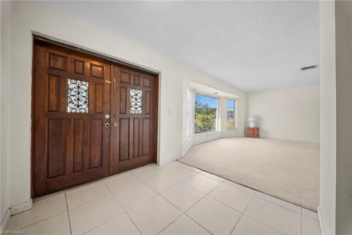 219 46th Ter, Cape Coral, Florida 33904