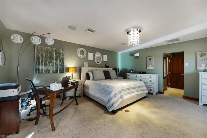 Additional Master Bdrm En-suite-5th