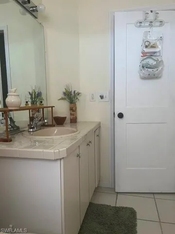 4802 Tudor Dr 202, Cape Coral, Florida 33904