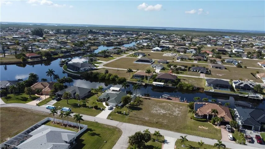 1500 Nw 36th Ave, Cape Coral, Florida 33993