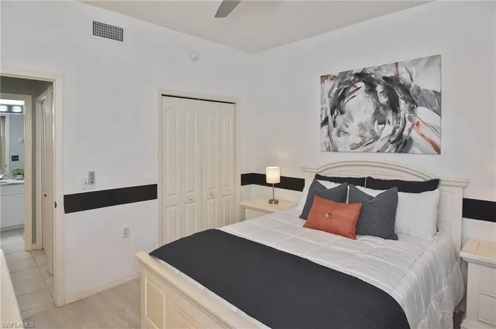 Guest bedroom