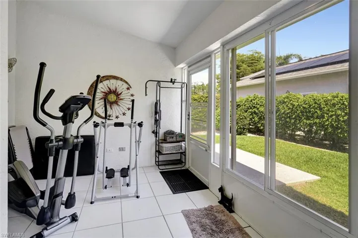 enclosed screened/plexiglass lanai