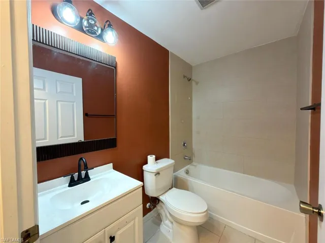 4126  Skyline  BLVD, Cape Coral, FL 33914