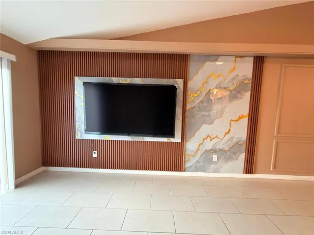 4126  Skyline  BLVD, Cape Coral, FL 33914