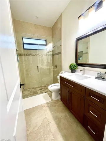 214 9th St Nw, Naples, Florida 34120