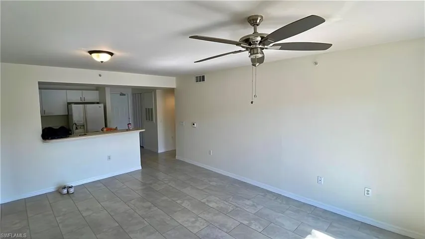 8224 Key Royal Cir 211, Naples, Florida 34119