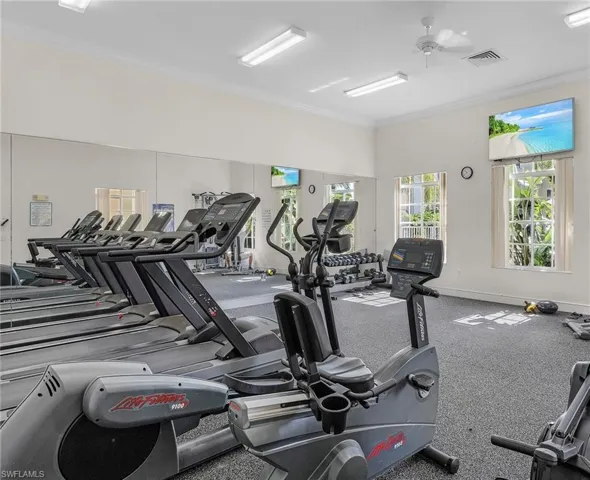 8224 Key Royal Cir 211, Naples, Florida 34119