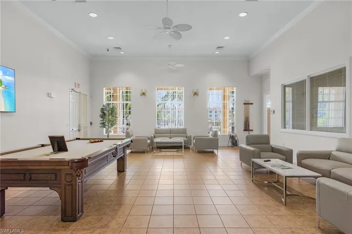Key Royal Clubhouse