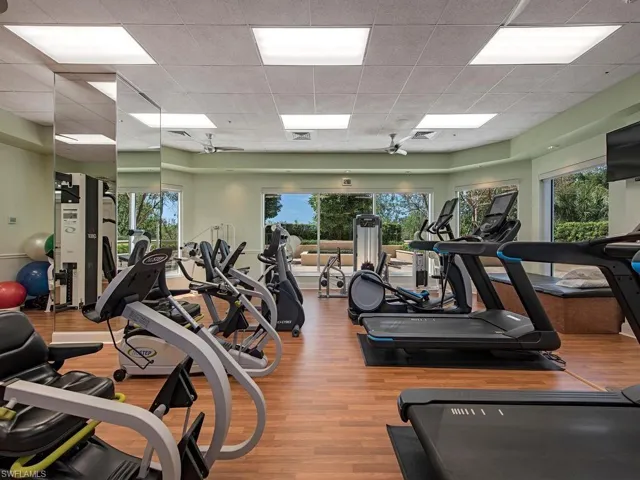 7425 Pelican Bay Blvd 206, Naples, Florida 34108