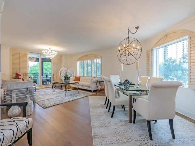 7425 Pelican Bay Blvd 206, Naples, Florida 34108