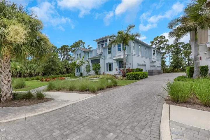 6505 Dominica Dr 201, Naples, Florida 34113