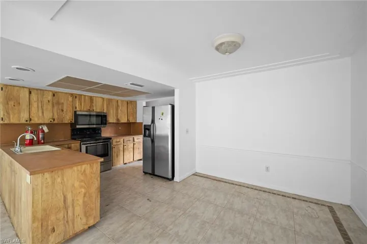 14126  Caribbean  BLVD, Fort Myers, FL 33905