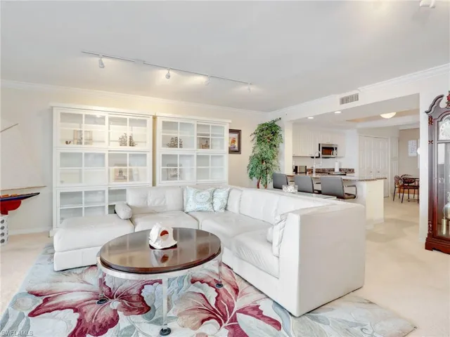 1925  Clifford  ST, Fort Myers, FL 33901