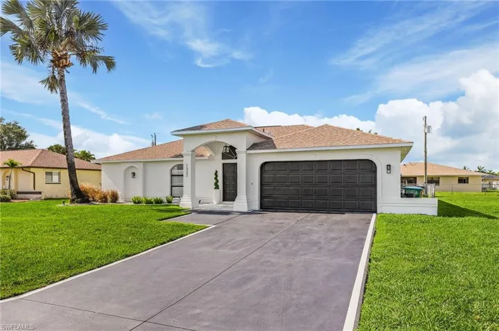 1322 NE 2nd  ST, Cape Coral, FL 33909