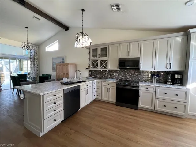 816 Belville Blvd, Naples, Florida 34104
