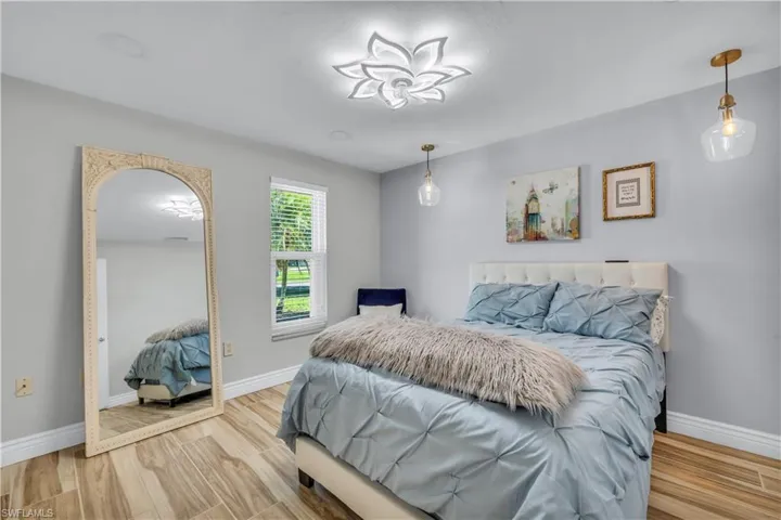 1350  Tanglewood  PKWY, Fort Myers, FL 33919
