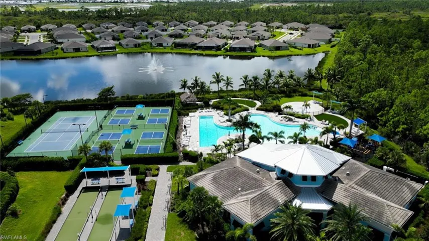 3420 Cancun Ct, Cape Coral, Florida 33909