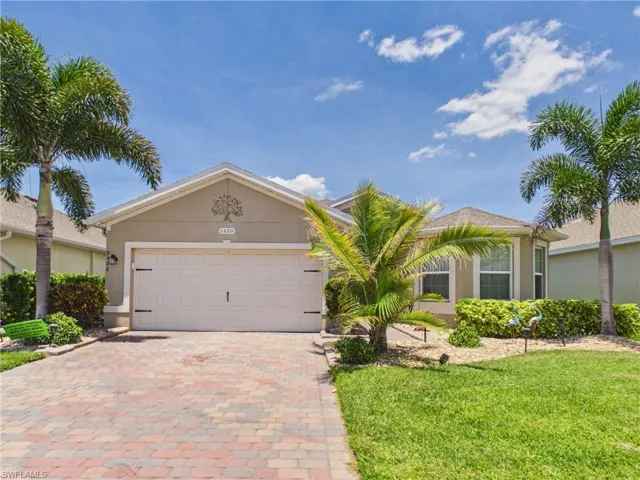 3420 Cancun Ct, Cape Coral, Florida 33909