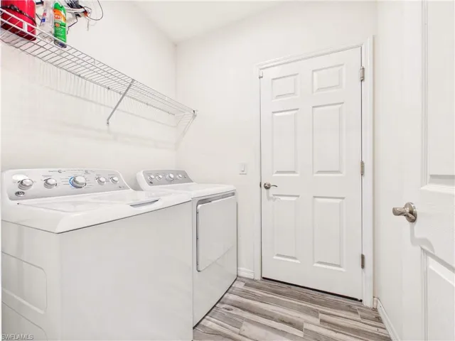 3420 Cancun Ct, Cape Coral, Florida 33909