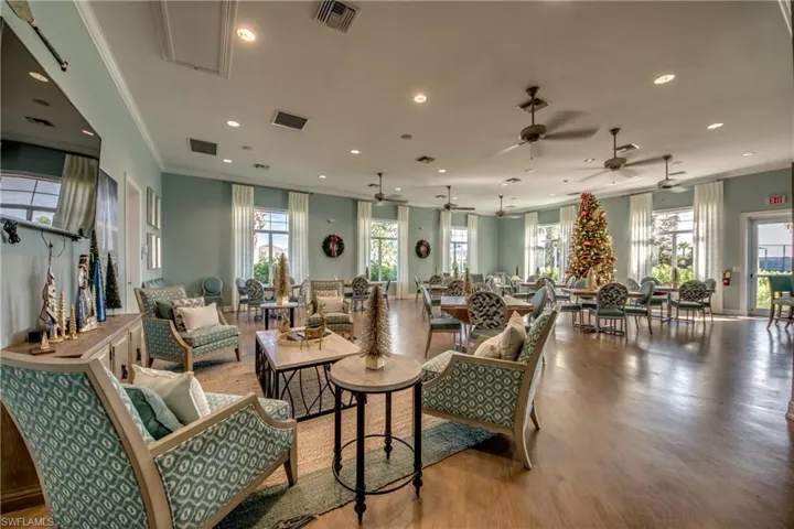3420 Cancun Ct, Cape Coral, Florida 33909
