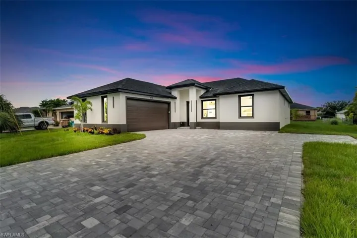 474 NE 2nd  PL, Cape Coral, FL 33909