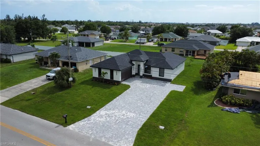 474 NE 2nd  PL, Cape Coral, FL 33909