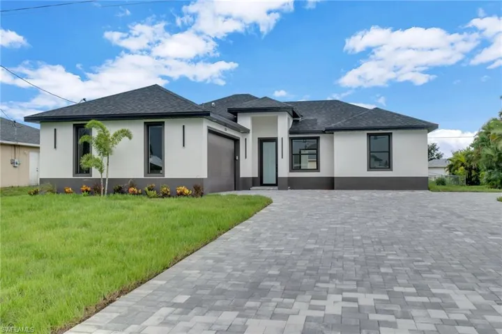 474 NE 2nd  PL, Cape Coral, FL 33909