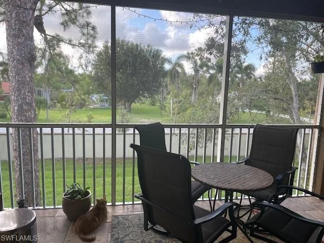 1137 Winding Pines Cir 203, Cape Coral, Florida 33909