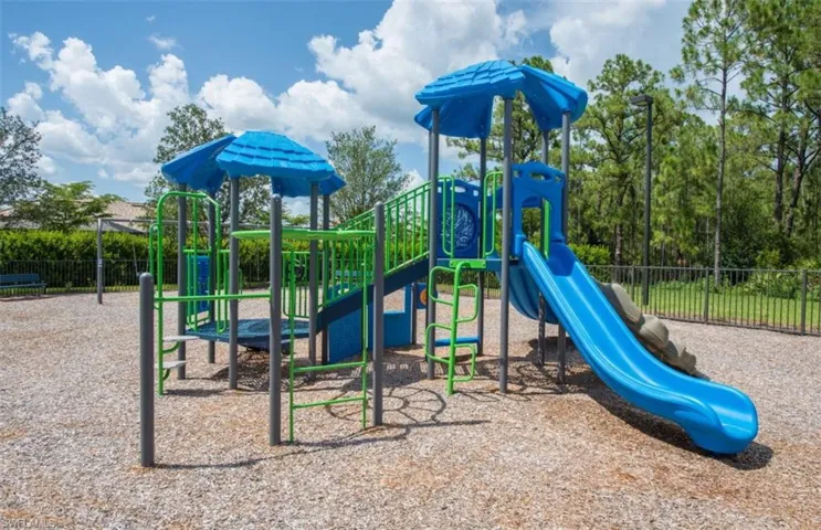10897 Stonington Ave, Fort Myers, Florida 33913