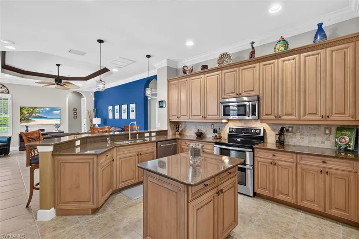 10897 Stonington Ave, Fort Myers, Florida 33913