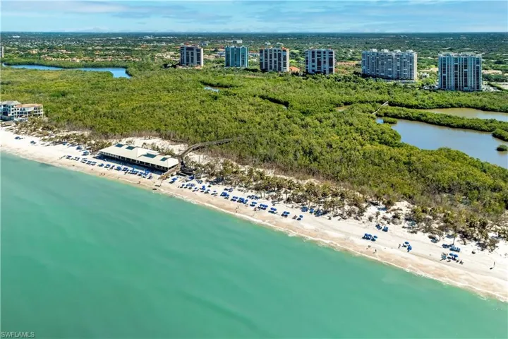 841 Tanbark Dr 202, Naples, Florida 34108