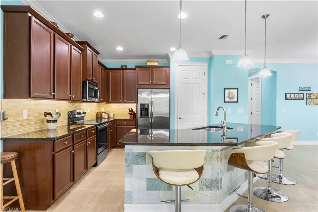 13105 SILVER THORN LOOP, North Fort Myers, FL 33903,225048967