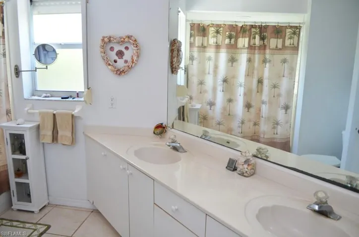 4551 Bartlett Pkwy, Captiva, Florida 33924