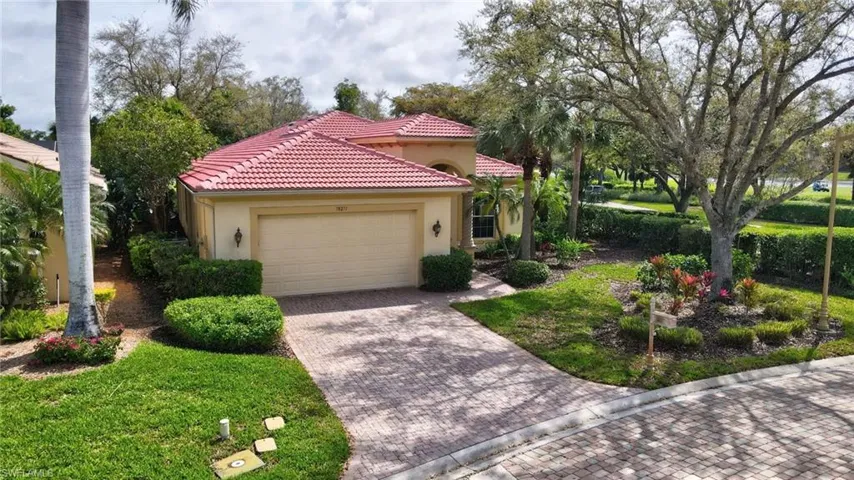18271 Parkside Greens Dr, Fort Myers, Florida 33908