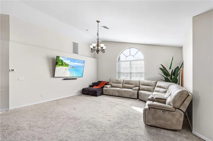 1721 Sw 30th Ter, Cape Coral, Florida 33914
